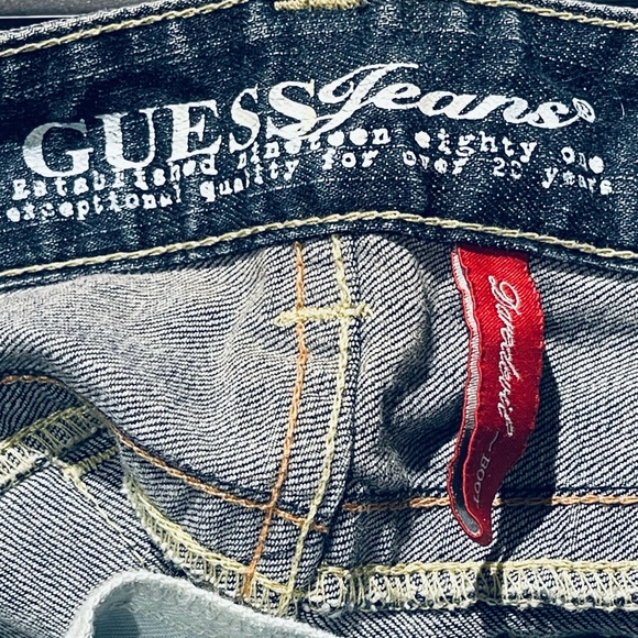 Guess sz 28 daredevil boot cut low rise approx 8 - 8.5 inches - Picture 4 of 13